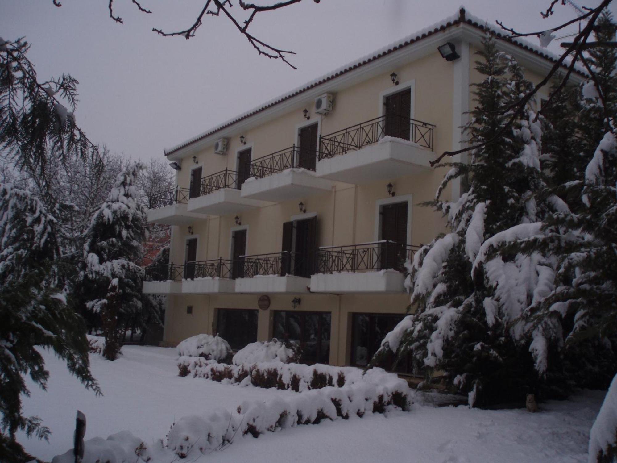 Aroanios Hotel クリトリア エクステリア 写真